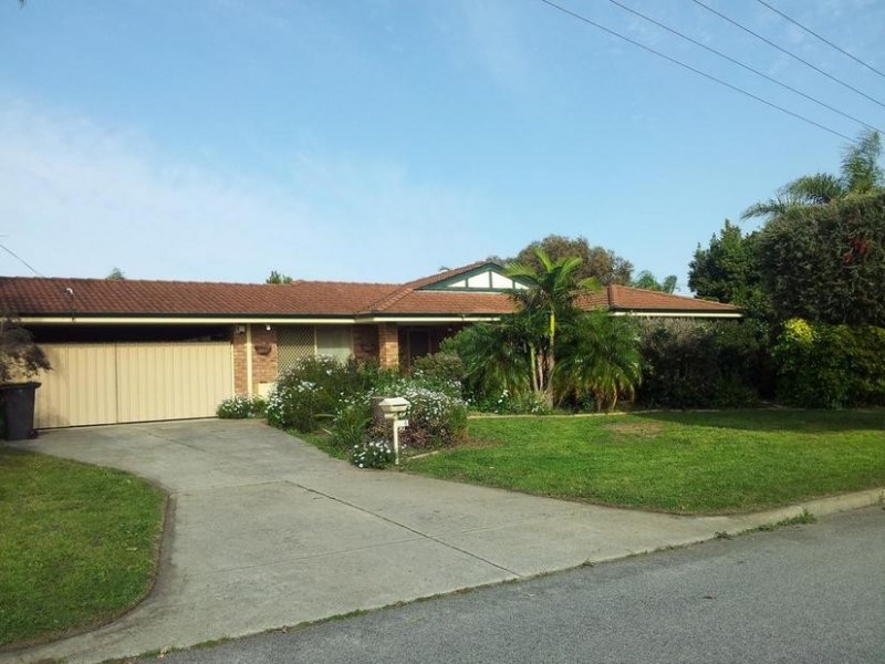 4 Denning Court, Seville Grove WA 6112