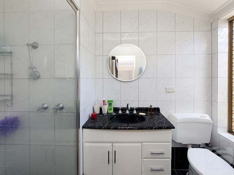 12 Poad Street, Seville Grove WA 6112