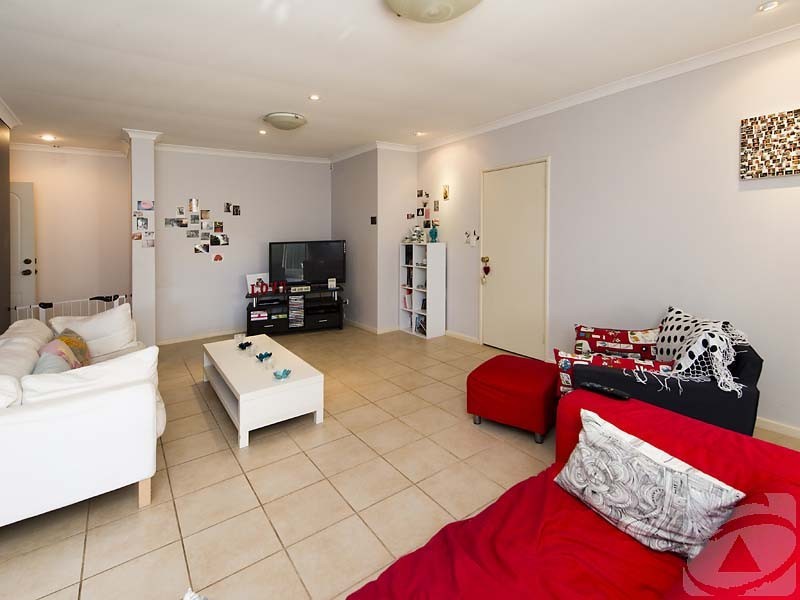 5/253 Canning Hwy, Como WA 6152