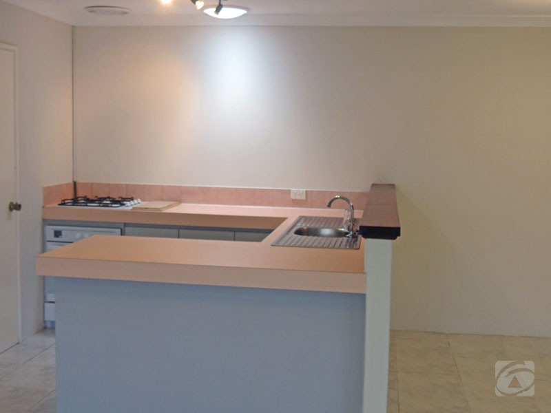 41 Eureka Place, Seville Grove WA 6112