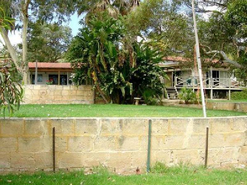 115 Connell AVENUE, Martin WA 6110