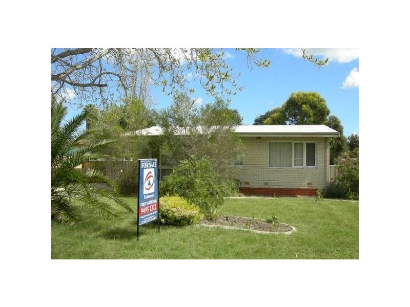 5 Trangie WAY, Kelmscott WA 6111