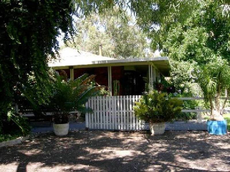 King Road, Oakford WA 6121