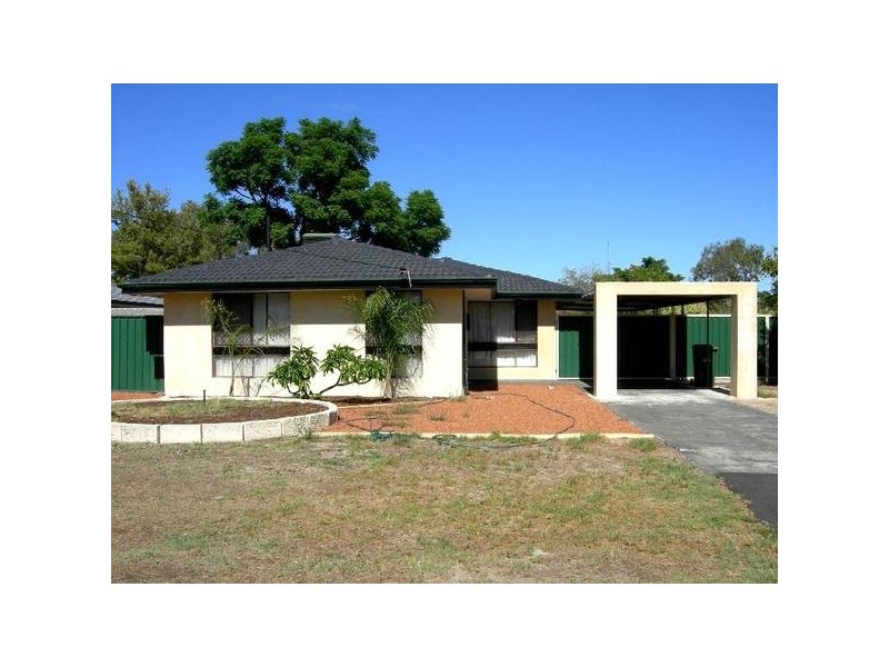 17 Cowan St, Armadale WA 6112