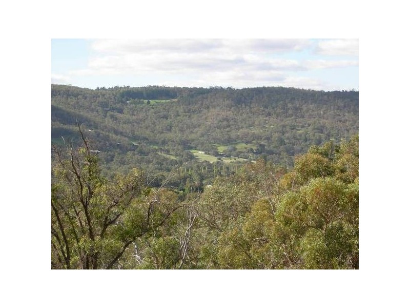 805, 2 Mader Crescent, Mount Nasura WA 6112