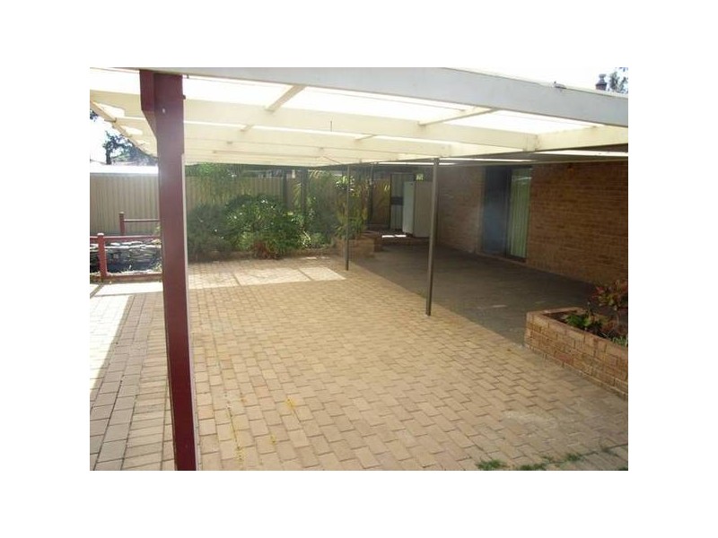 3 Dollis Way, Westfield WA 6111