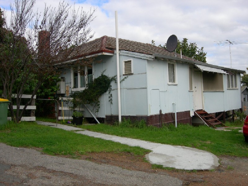 129 South Western Highway, Armadale WA 6112