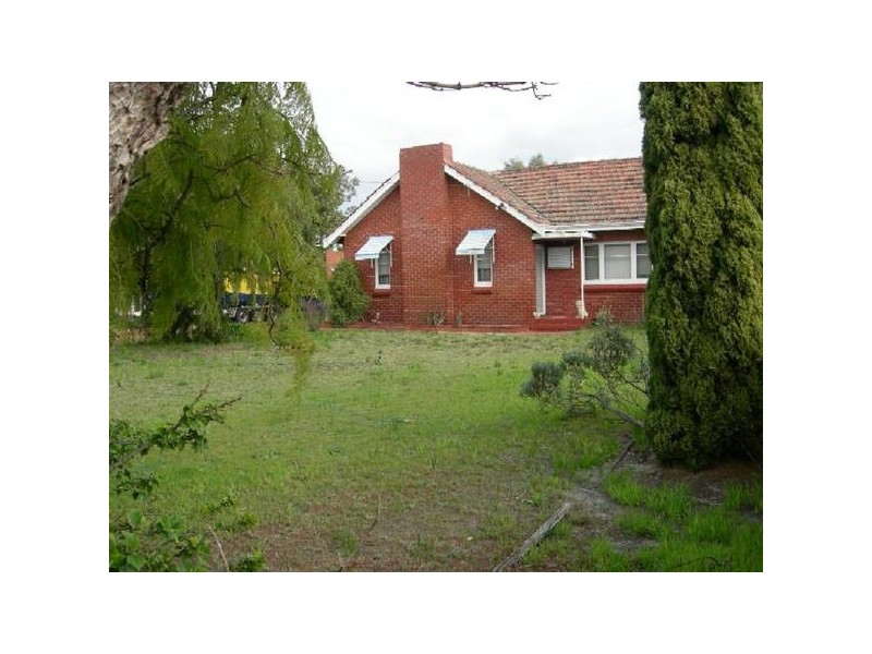 13 Ypres Road, Westfield WA 6111