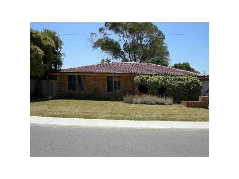 30 Cordelia Road, Armadale WA 6112