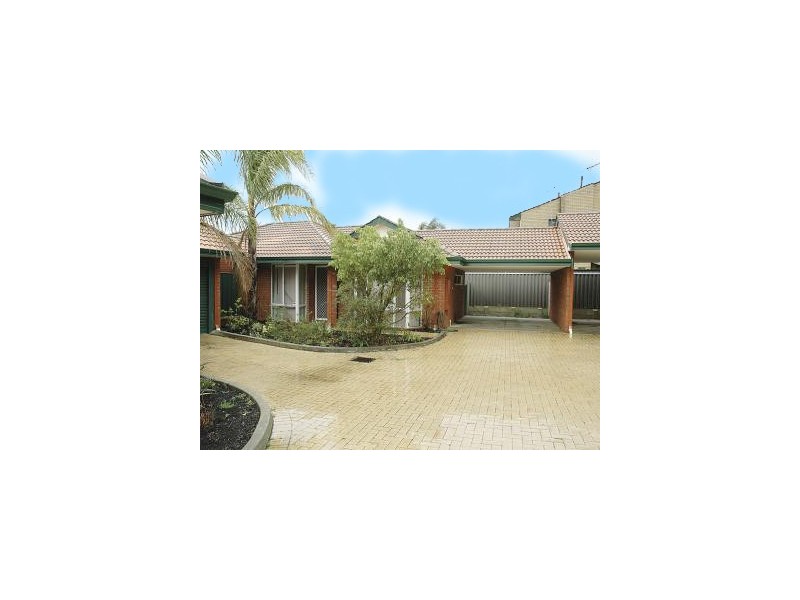 3/196 Cammillo Road, Kelmscott WA 6111