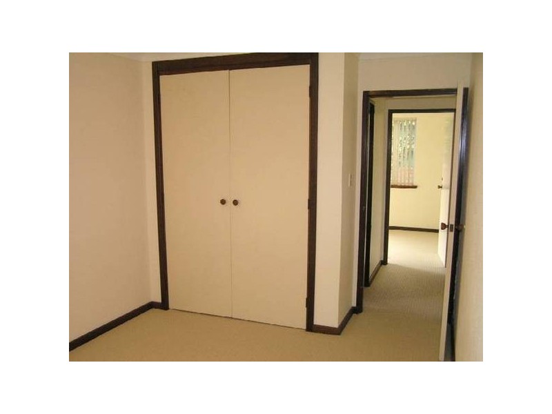 10/4 Glastonbury Road, Armadale WA 6112