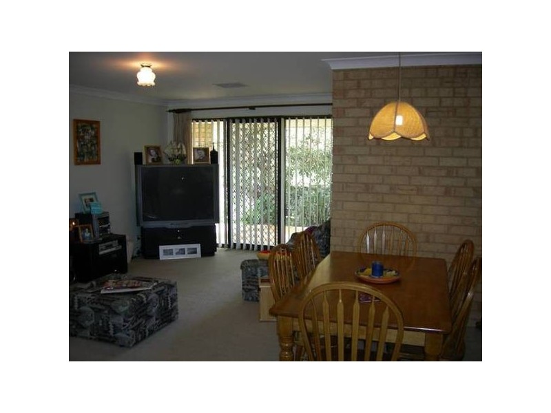 5/143 Railway Avenue, Kelmscott WA 6111