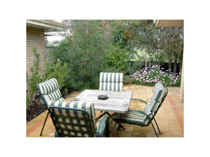 5/143 Railway Avenue, Kelmscott WA 6111