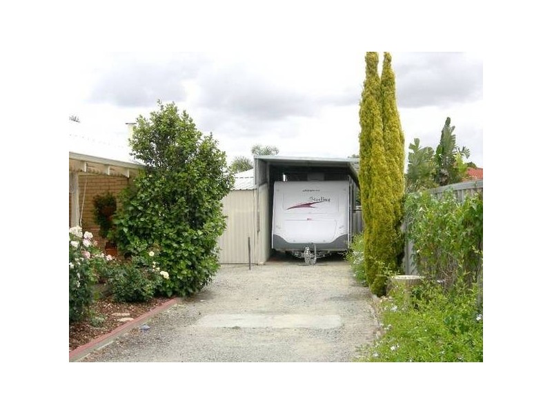 132 Challis Road, Seville Grove WA 6112