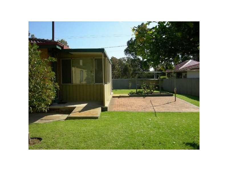 35 Clarence Road, Armadale WA 6112