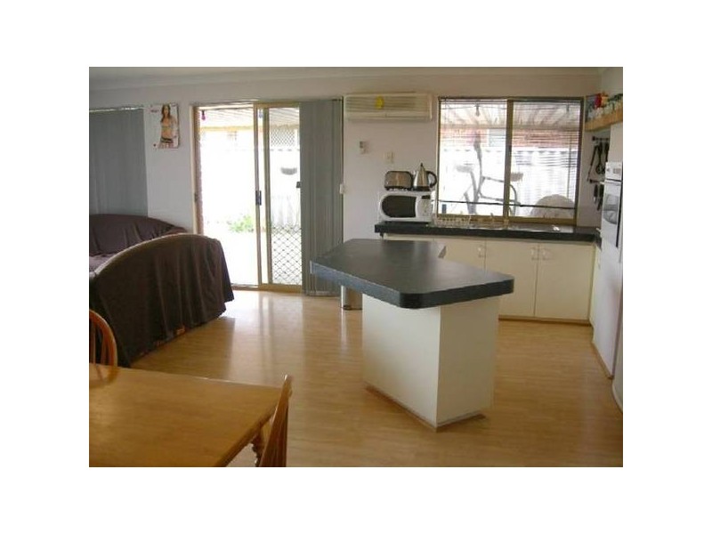 15 Barnfield Court, Seville Grove WA 6112