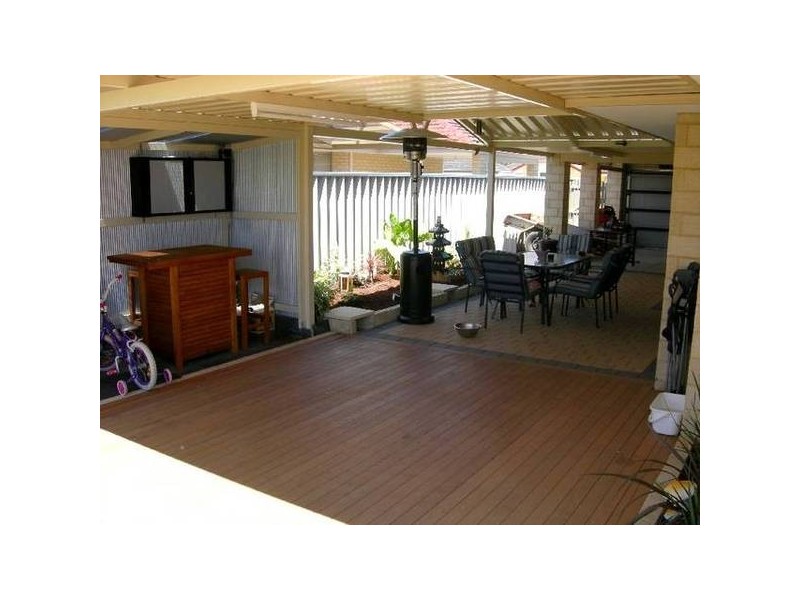 19 Morolo Street, Seville Grove WA 6112