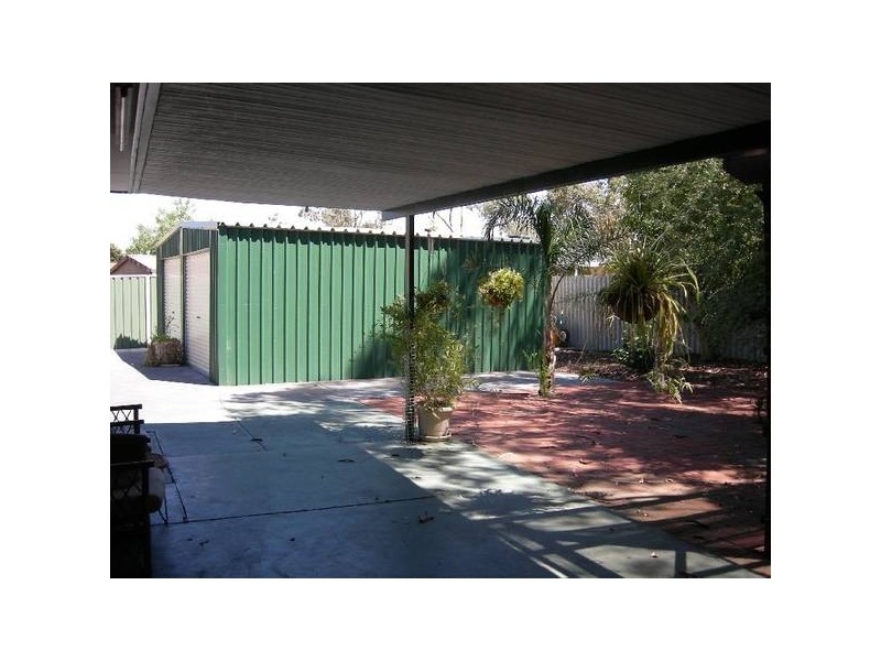 35 Tewson Road, Westfield WA 6111