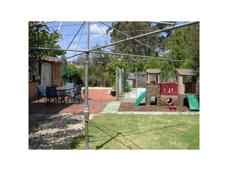 17 Dural Way, Armadale WA 6112