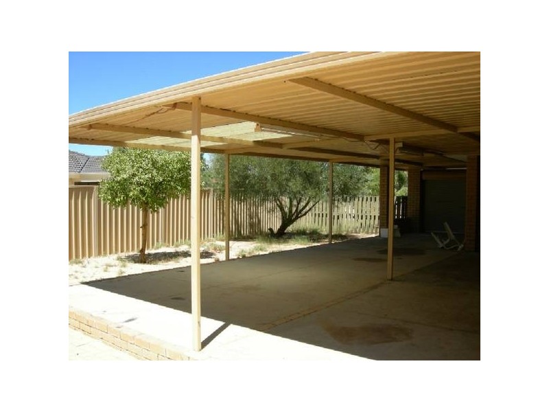 84 Powell Street, Brookdale WA 6112