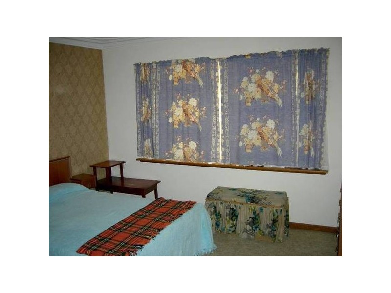 25 Slee Avenue, Kelmscott WA 6111