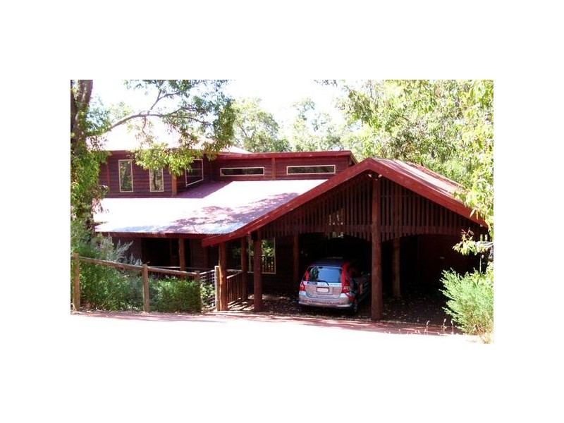 8 Mount Dale View, Roleystone WA 6111