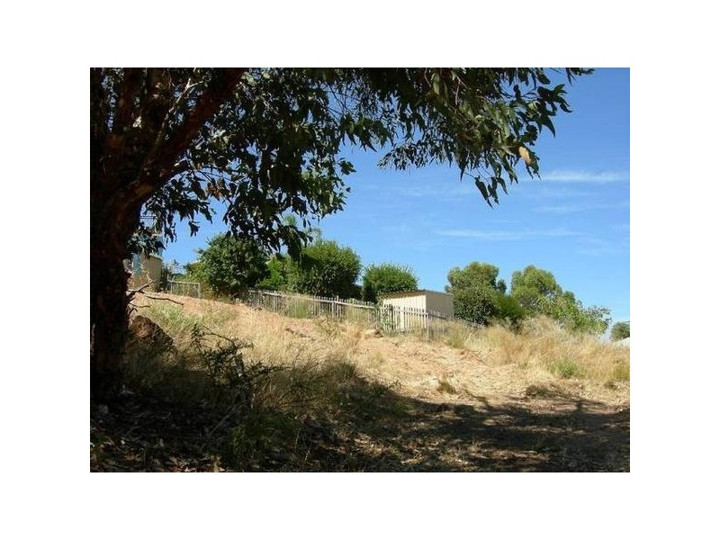 3 Mundanup Close, Kelmscott WA 6111