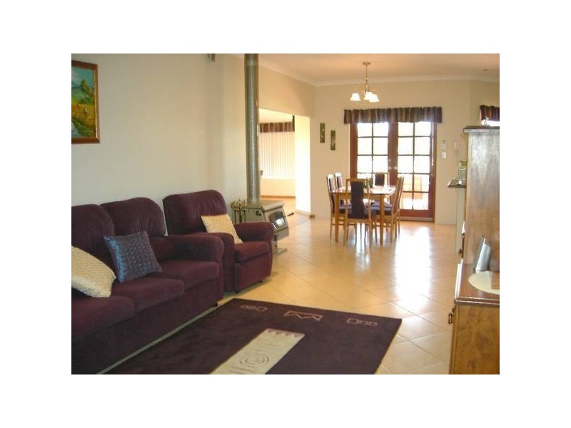 53 Bournbrook Avenue, Cardup WA 6122