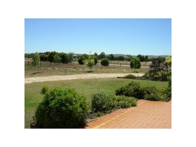 53 Bournbrook Avenue, Cardup WA 6122