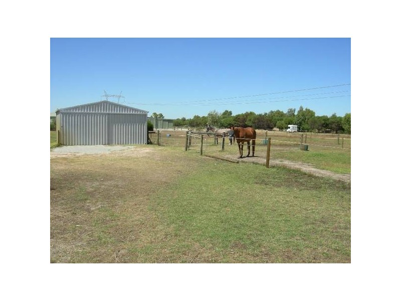 53 Bournbrook Avenue, Cardup WA 6122