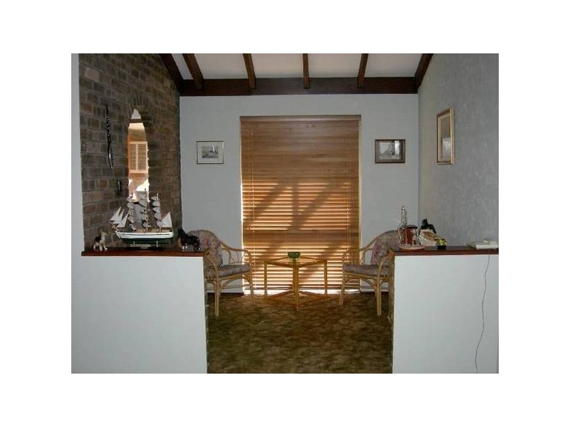 98 Clifton Street, Kelmscott WA 6111