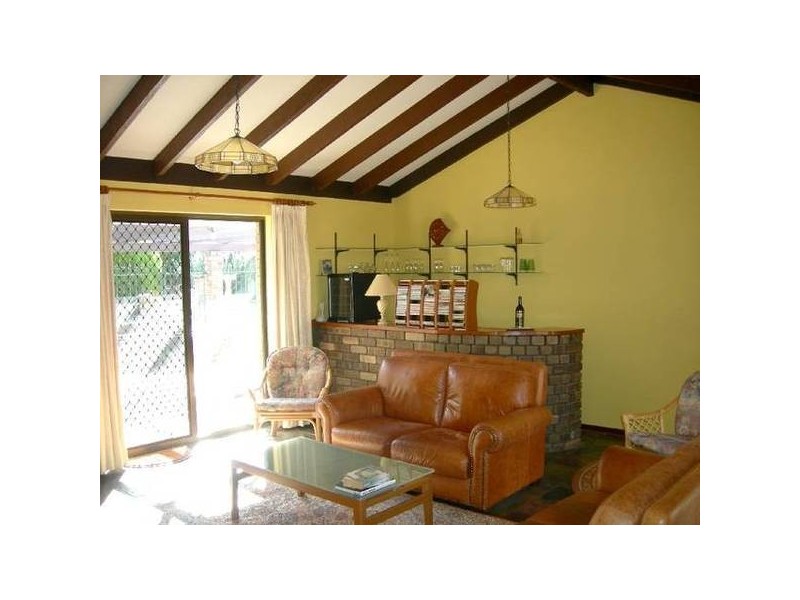 98 Clifton Street, Kelmscott WA 6111