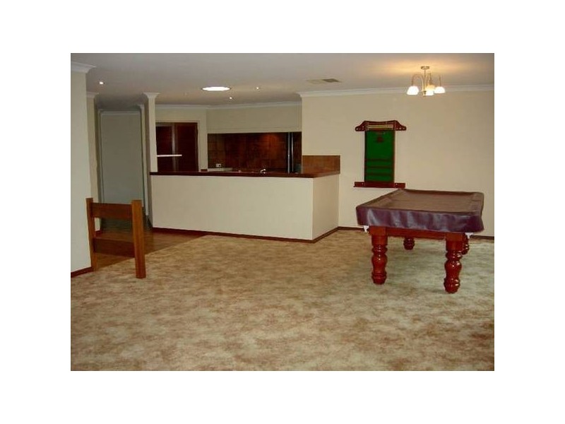 11 Parkin Road, Roleystone WA 6111