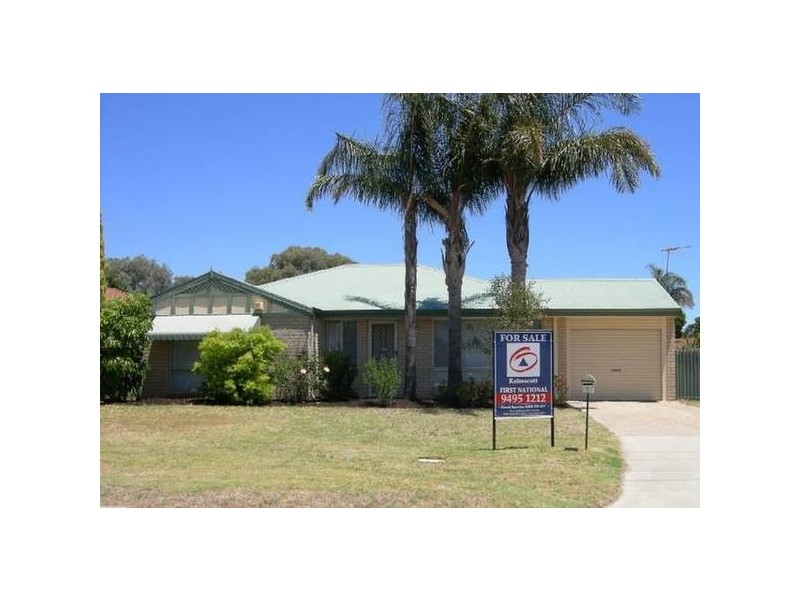 9 Kara Court, Seville Grove WA 6112