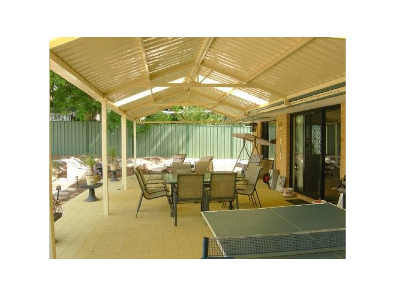58 Schruth Street N, Kelmscott WA 6111