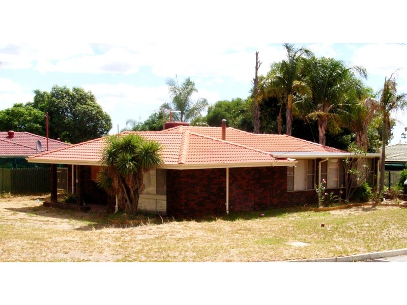 2 Kerun Crt, Armadale WA 6112