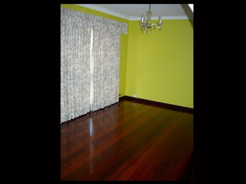 2 Kerun Crt, Armadale WA 6112