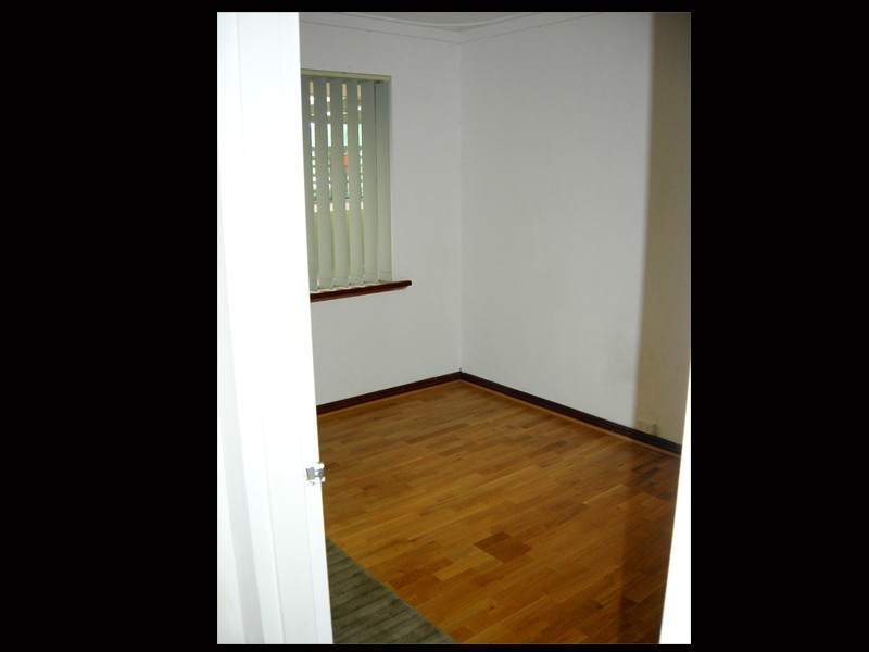 2 Kerun Crt, Armadale WA 6112