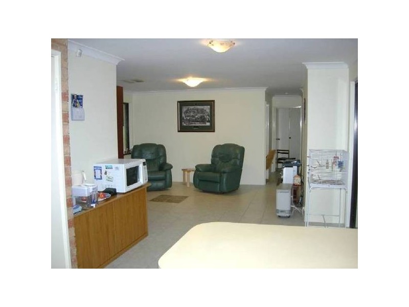 4 Logpine Crescent, Westfield WA 6111