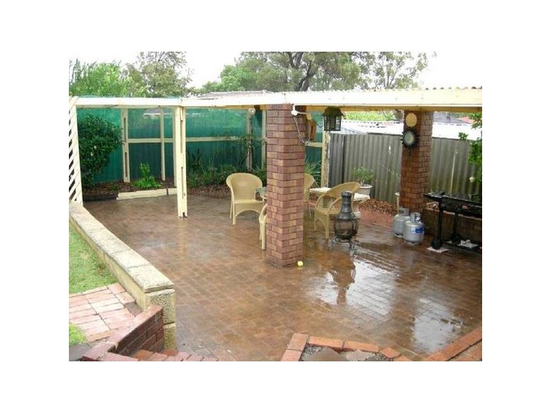 4 Logpine Crescent, Westfield WA 6111