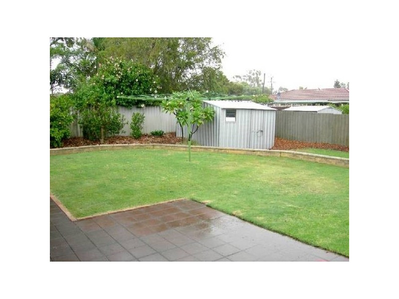 4 Logpine Crescent, Westfield WA 6111