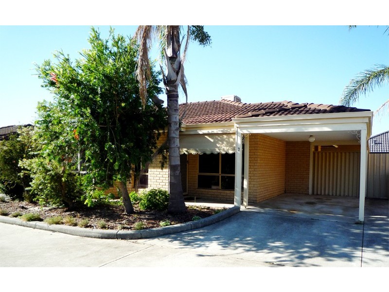 7/63 Third Ave, Kelmscott WA 6111