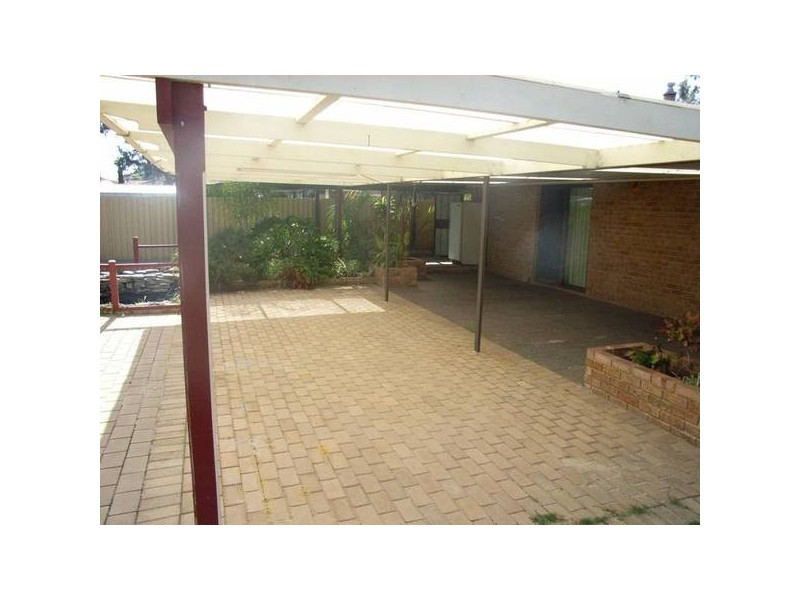 3 Dollis Way, Westfield WA 6111