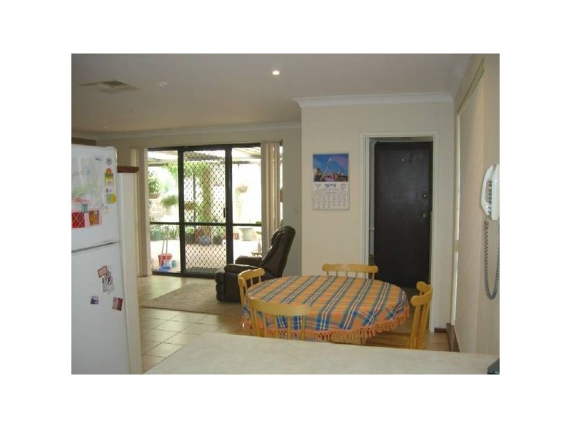 50 Ashley Drive, Kelmscott WA 6111