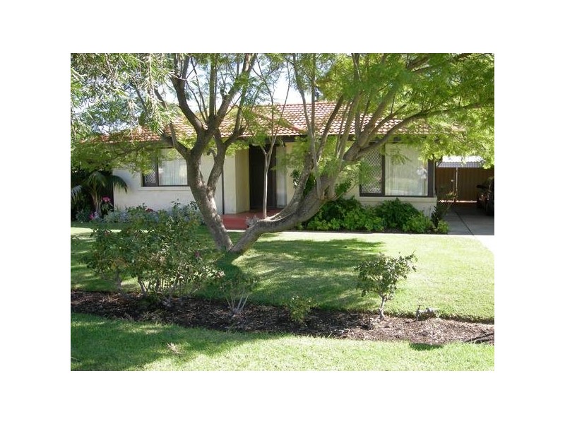 25 Cabarita Road, Armadale WA 6112