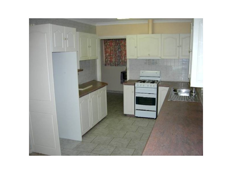 25 Cabarita Road, Armadale WA 6112