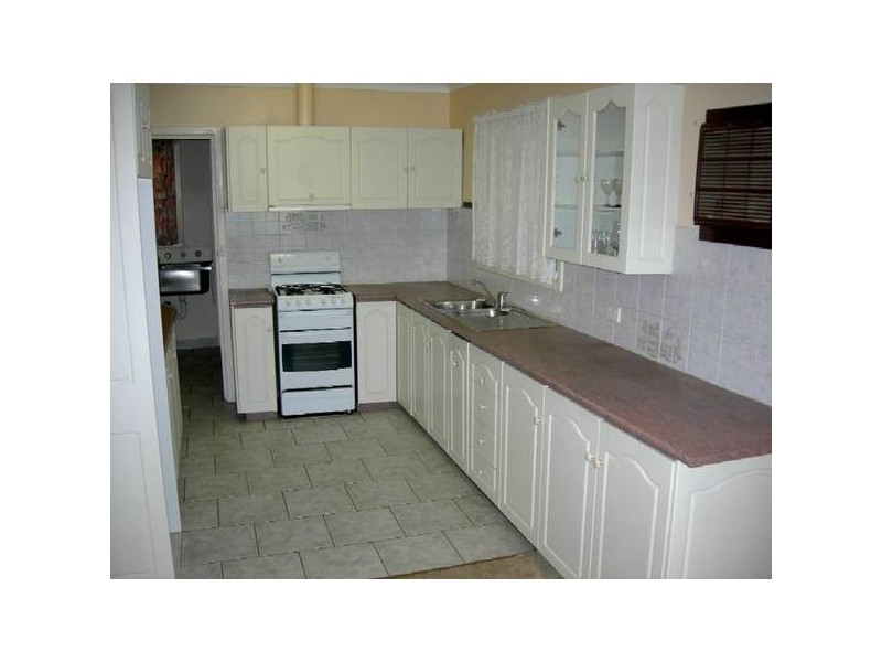 25 Cabarita Road, Armadale WA 6112