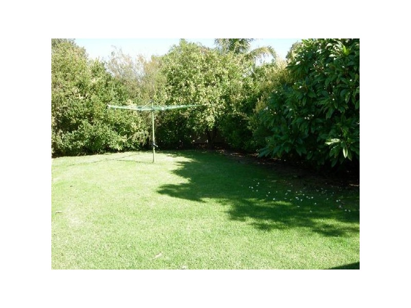 25 Cabarita Road, Armadale WA 6112