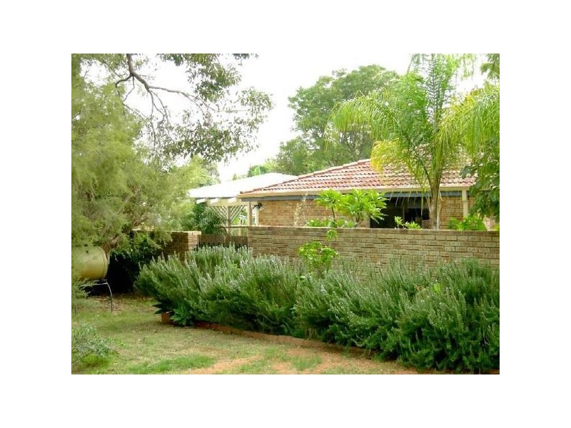 86 Connell Avenue, Kelmscott WA 6111