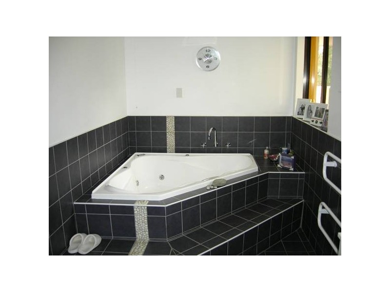 86 Connell Avenue, Kelmscott WA 6111